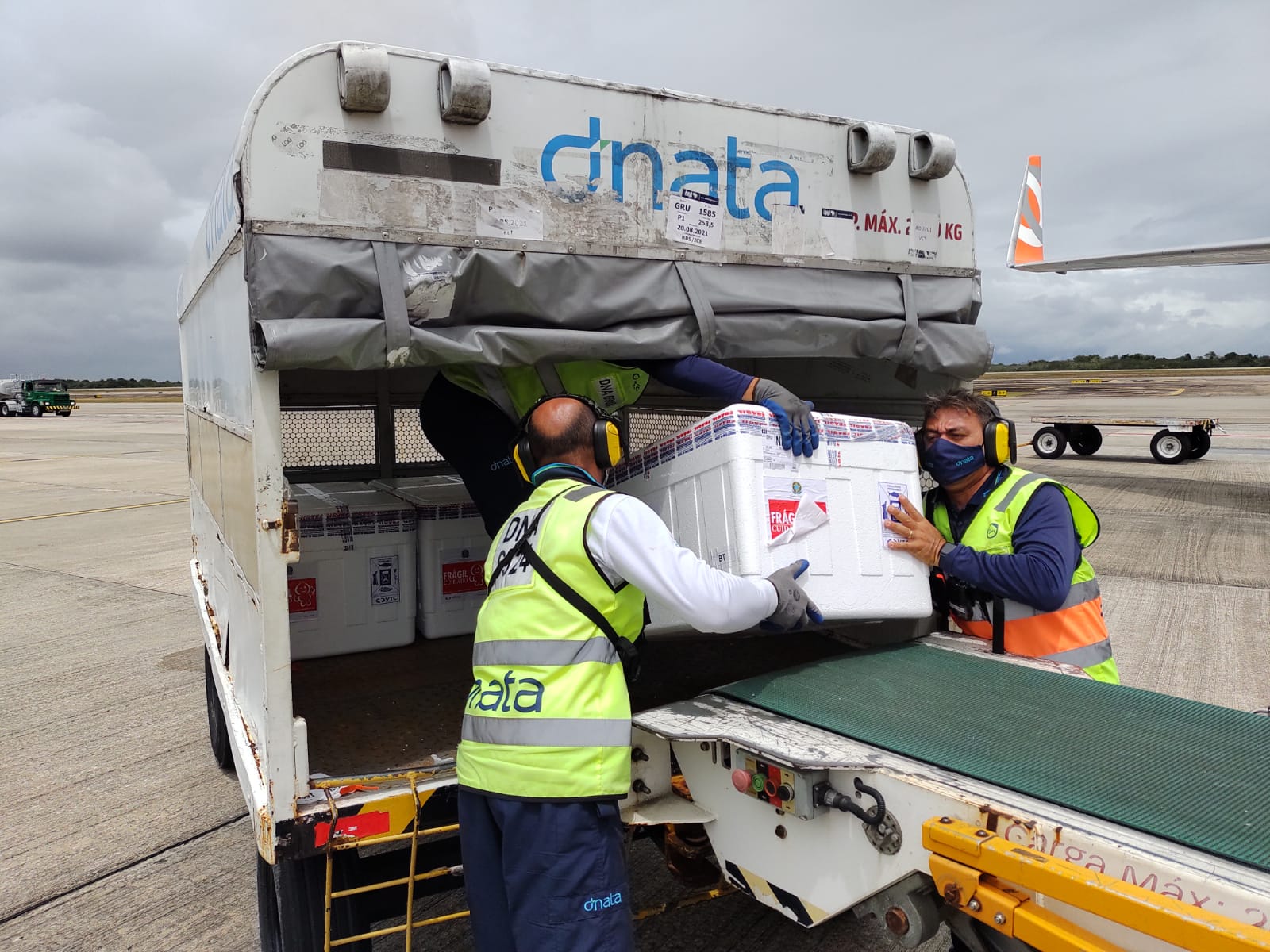 Covid: RN recebe hoje 144 mil doses de vacinas e faz nova entrega aos municípios amanhã