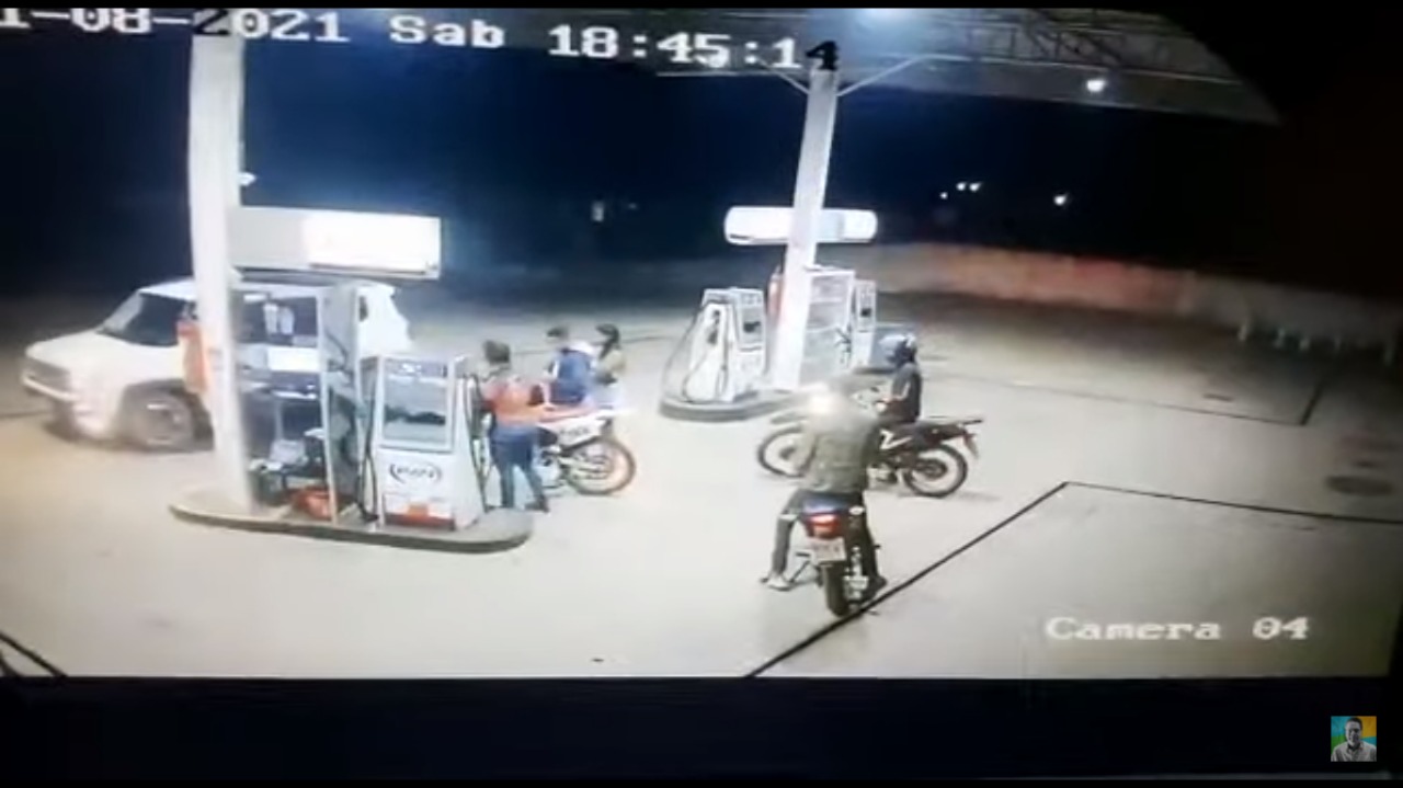 VÍDEO: Irmão de prefeito do RN tem carro roubado e é feito refém por bandidos