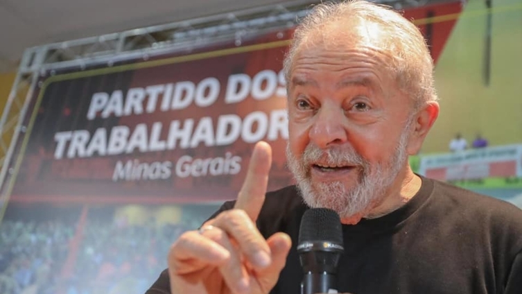 VÍDEO: Lula volta a falar que vai regulamentar a mídia no Brasil assim que for eleito