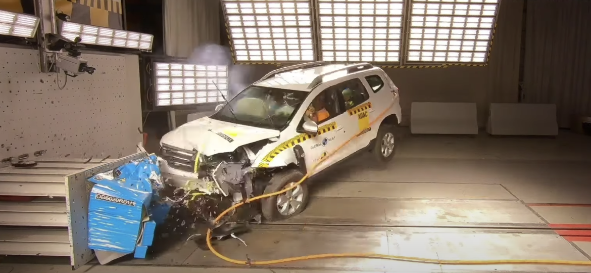 Renault pode levar multa milionária do Procon após nota zero de famoso carro da marca