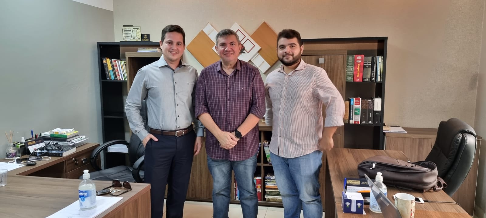 Pré-candidato à presidência da OAB de Mossoró tem o apoio do advogado Junior Melo e fala sobre sua proposta, se...