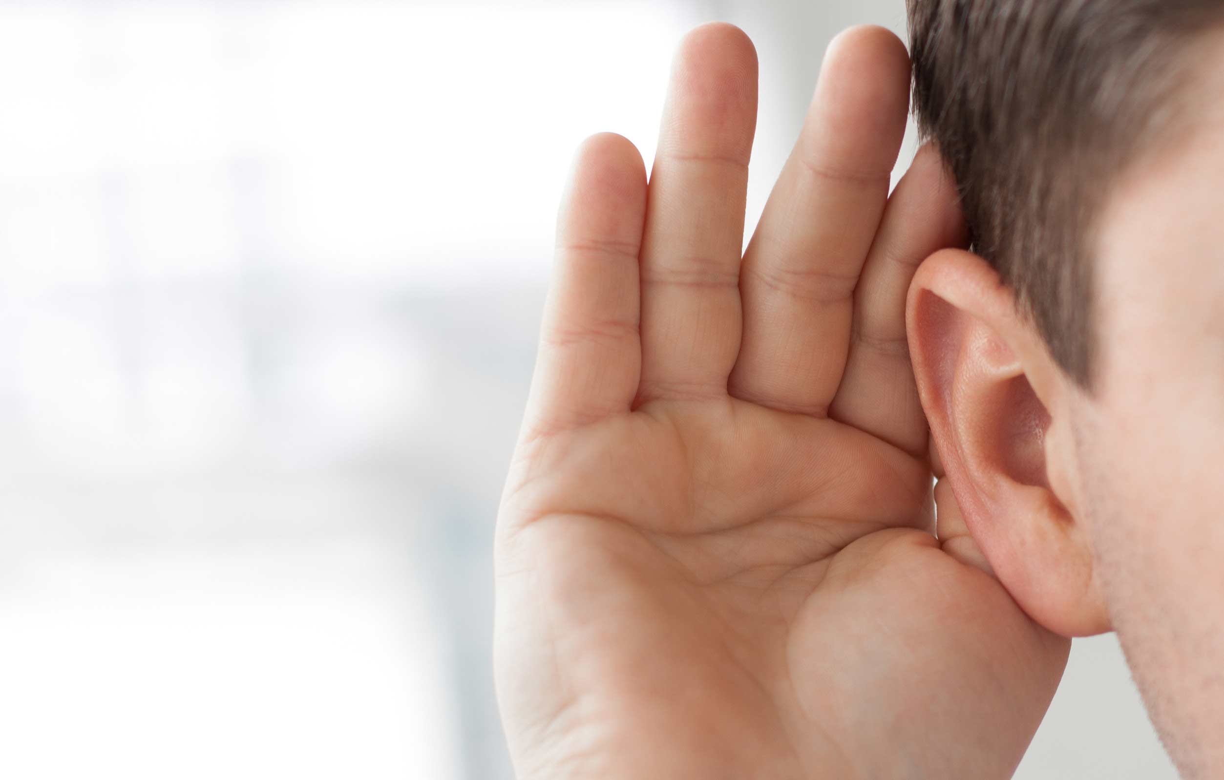 10 situações do cotidiano que mostram os primeiros sinais de perda auditiva