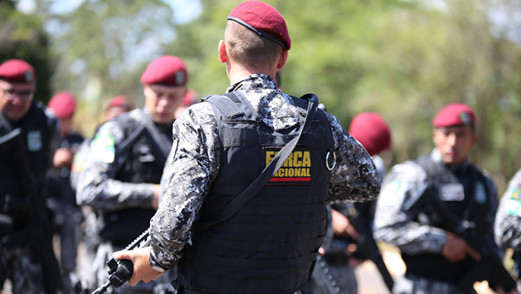 Deputado federal solicita tropas federais para conter violência em Natal