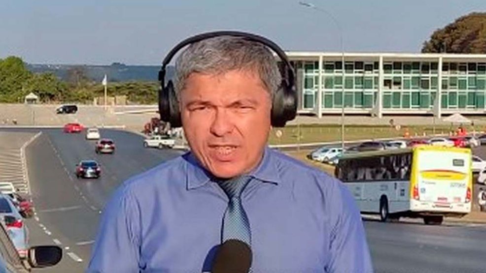 PF prende blogueiro bolsonarista por determinação do ministro Alexandre de Moraes