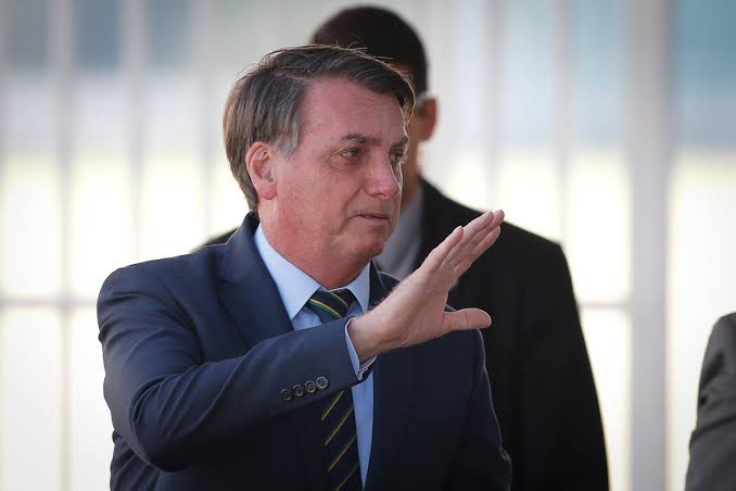 Bolsonaro convoca ministros ao Palácio do Planalto