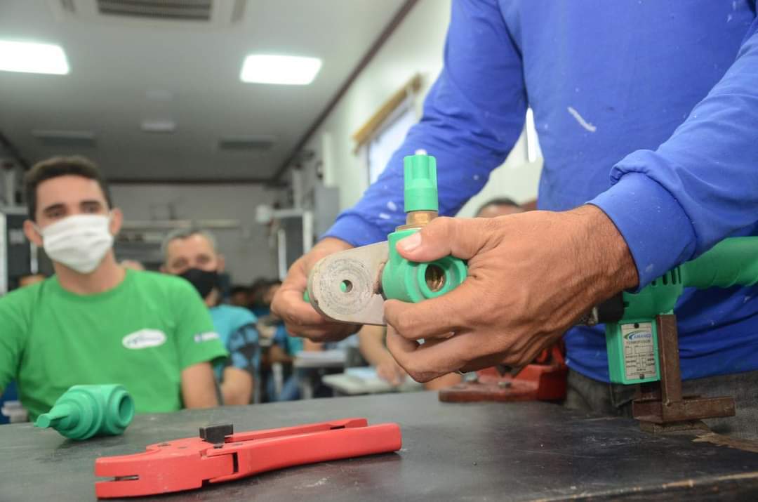 Prefeitura de São Gonçalo abre inscrições para curso de Instalação Hidráulica