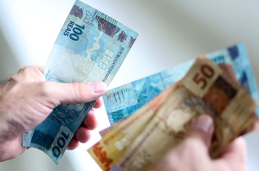 Governo do RN anuncia calendário de pagamentos dos salários atrasados; confira