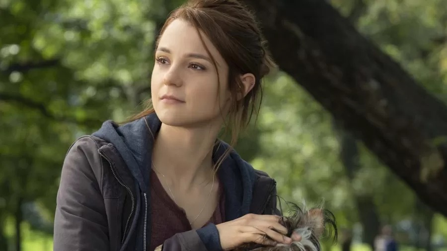 Atriz de séries famosas é atropelada por caminhão de cimento e está em estado grave