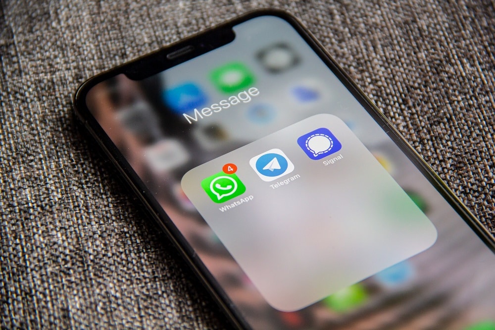 WhatsApp começa a liberar acesso a múltiplos dispositivos para todos