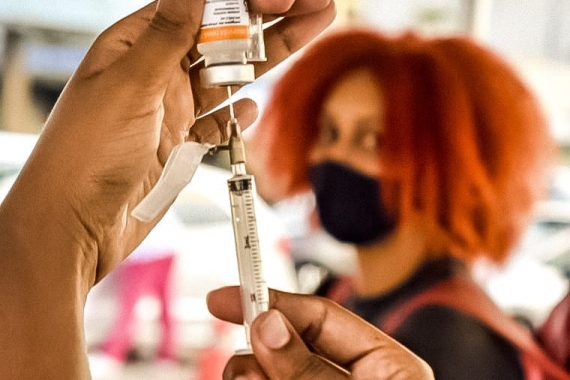 Covid: Natal inicia vacinação de adolescentes sem comorbidades
