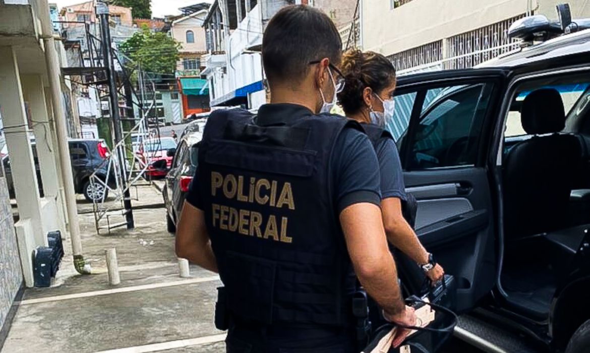 Polícia Federal investiga fraudes em fundo de pensão dos Correios