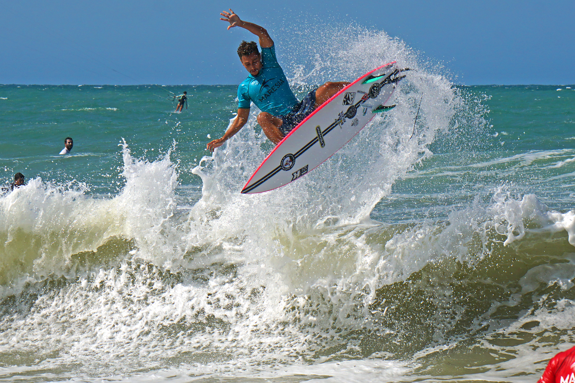 Potiguar Mateus Sena vence etapa do Brasileiro de Surfe da Abrasp no Ceará