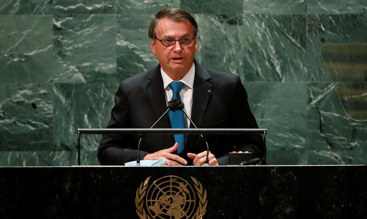 Brasil quer atrair mais investimentos privados, diz Bolsonaro na ONU