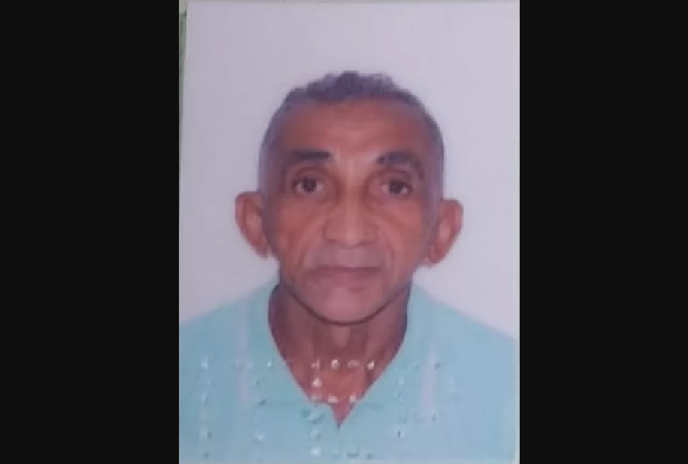 Idoso é encontrado morto dentro de casa com marcas de facadas nas costas