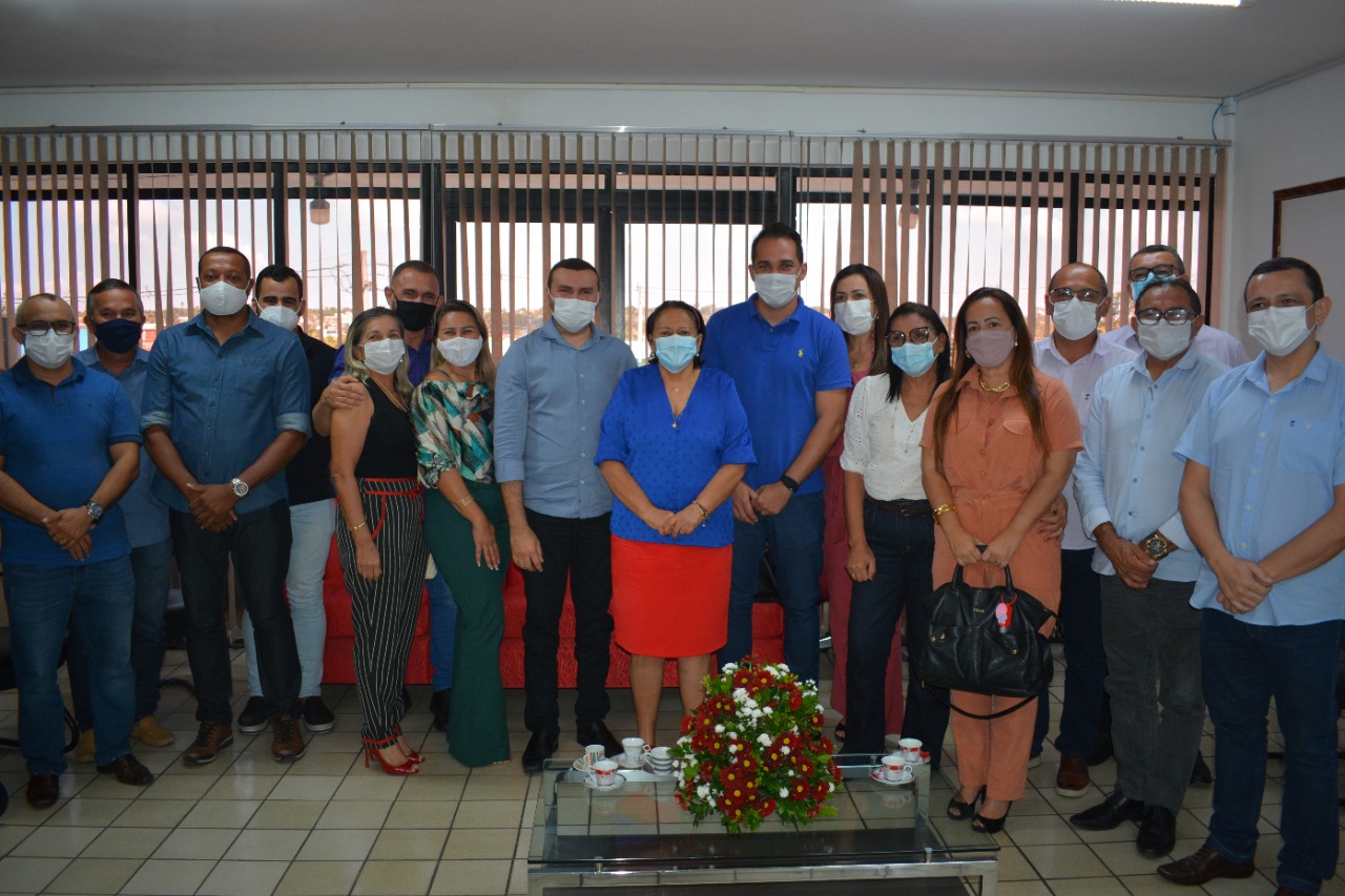 Prefeito Emídio Jr recebe visita da governadora Fátima Bezerra em Macaíba