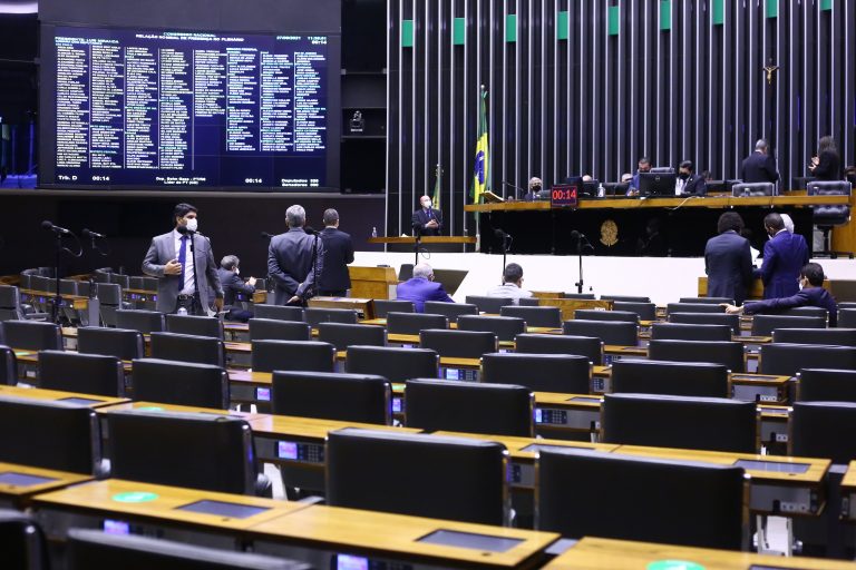 Congresso promulga reforma eleitoral nesta terça-feira