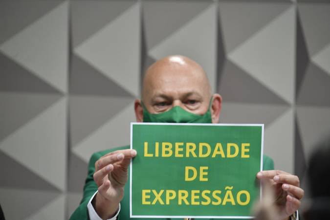 Luciano Hang: “Acho que se arrependeram de me levar”