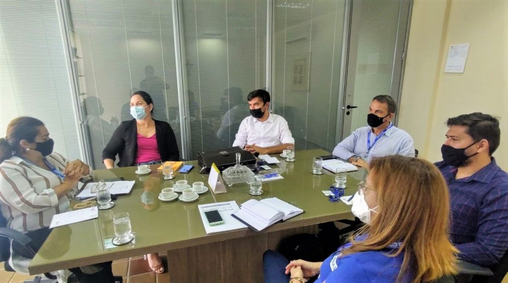 Gestores do Sistema FIERN e prefeito de Lajes tratam da execução do Emprega Mais