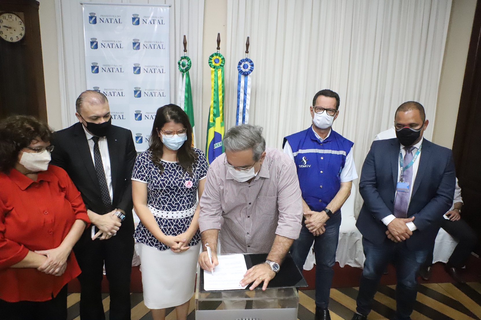 Prefeitura assina contrato para obras de infraestrutura em bairros de Natal
