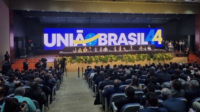 DEM e PSL aprovam fusão; novo partido se chamará União Brasil