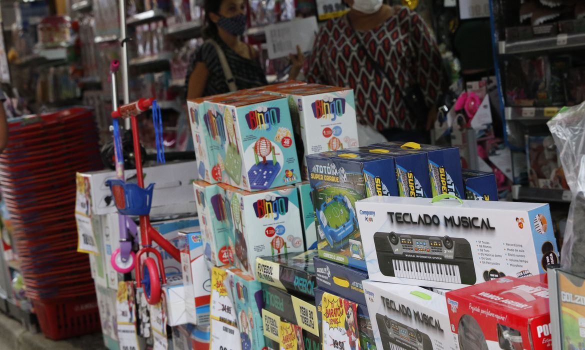 Dia das Crianças: Inmetro alerta sobre importância do selo de conformidade de brinquedos