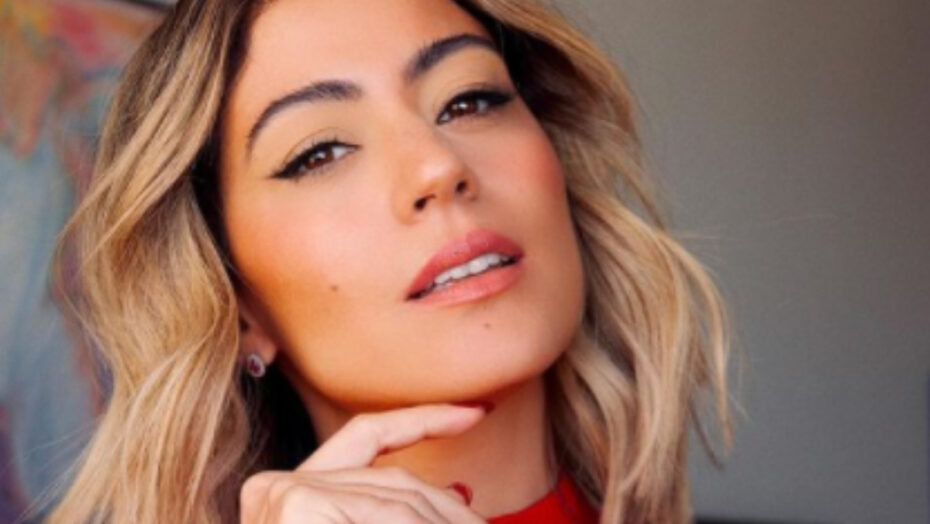 Musa da Globo fala de infância complicada em Natal e revela história de tatuagem na barriga
