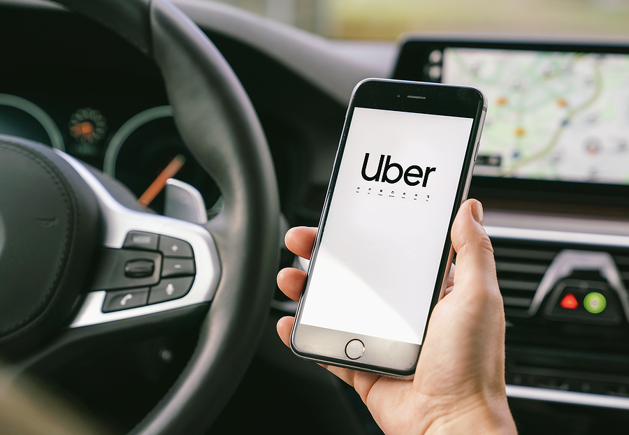 Uber lança serviço que cobrará mais caro para passageiro ser atendido com prioridade; saiba como usar