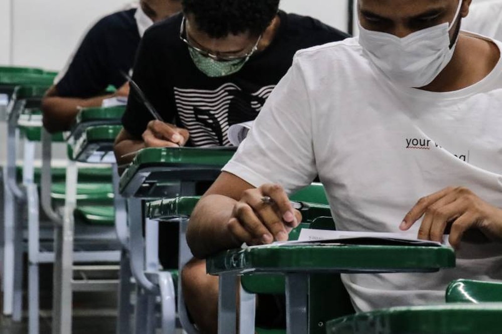 Mais de 120 concursos abertos reúnem mais de 15 mil vagas no país; veja lista