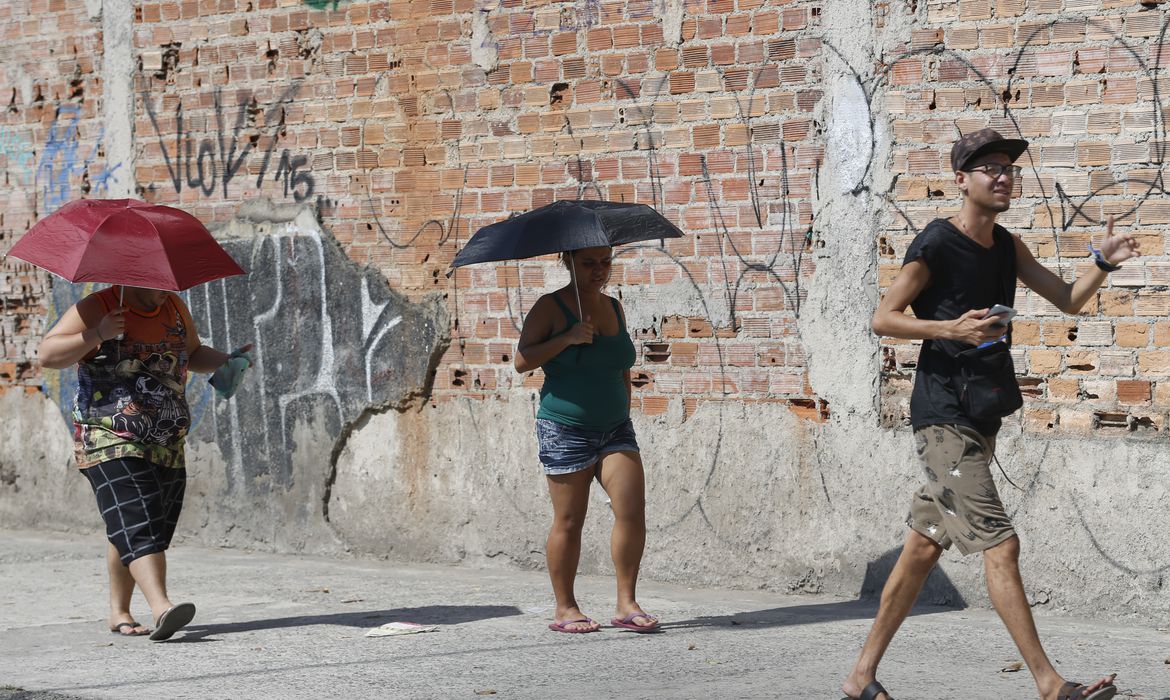 Doença associada ao estresse provocado pelo calor pode se tornar grande epidemia; entenda