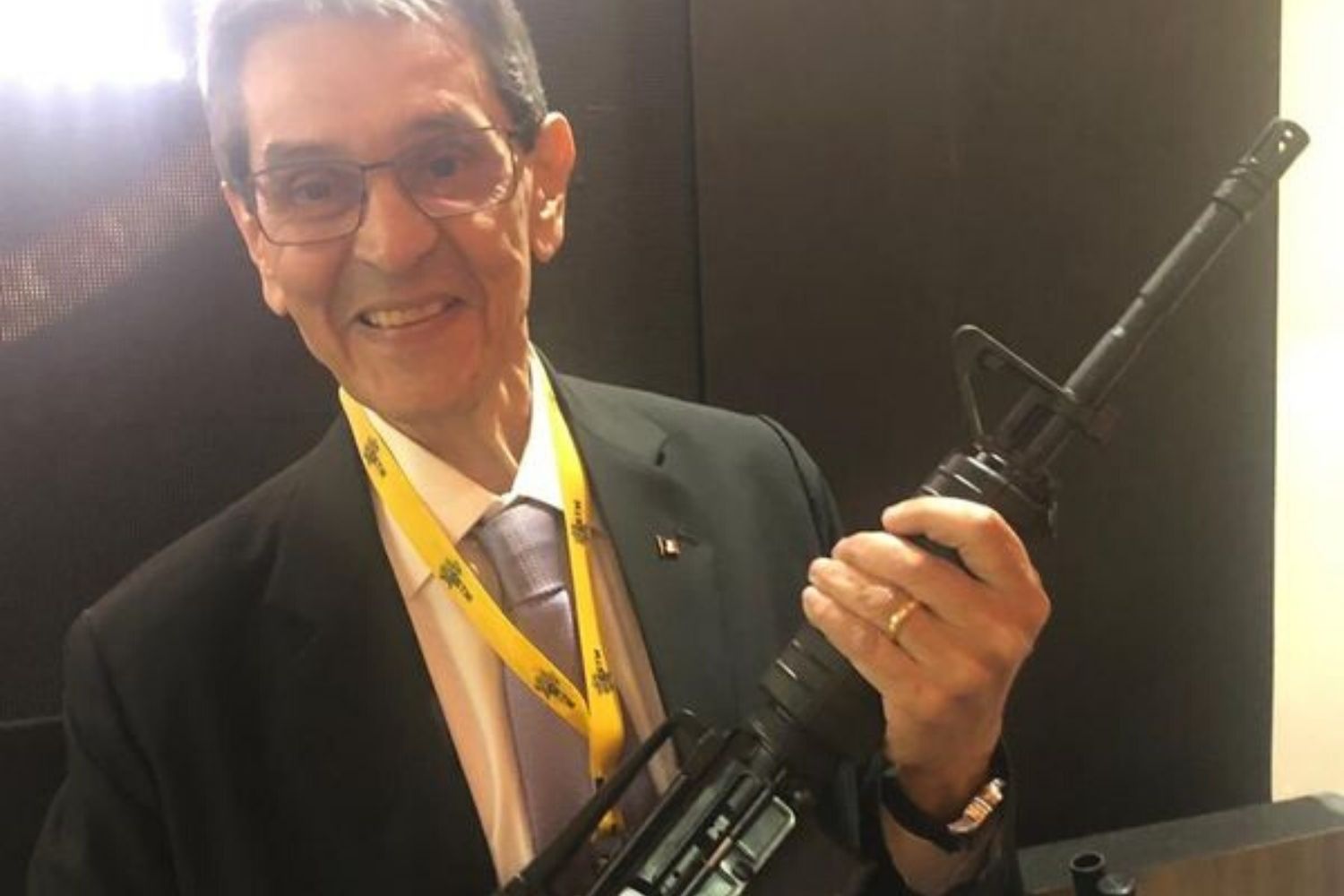 Roberto Jefferson é internado e defesa diz ao STF que ex-deputado corre 'grave risco' de morrer