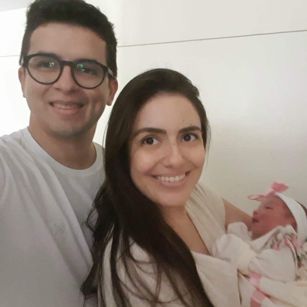 Mulher dá à luz dentro de elevador de condomínio da Grande Natal