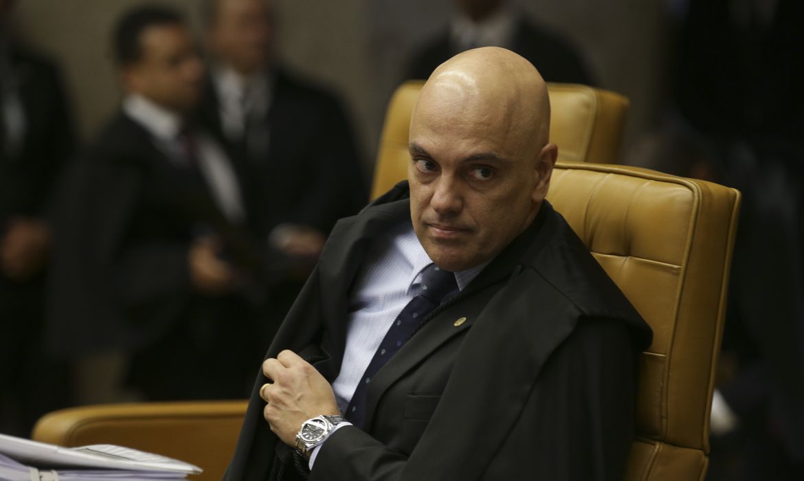 Moraes diz que vai prender quem fizer disparos em massa em 2022