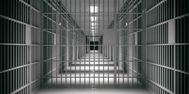 Criminoso pede para voltar à cadeia para não continuar em prisão domiciliar com a esposa
