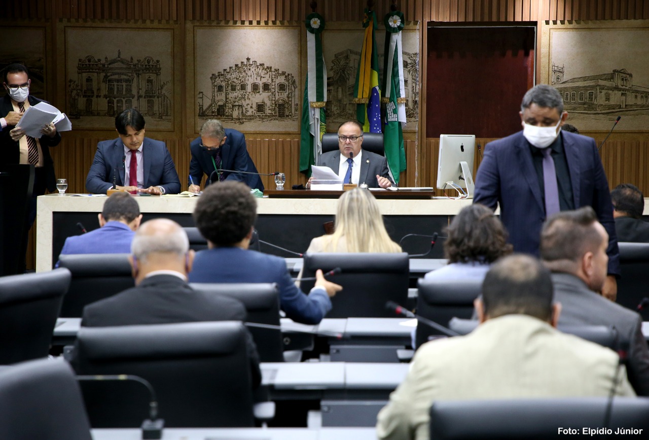 Minuto da Câmara: Vereadores debatem Fundeb
