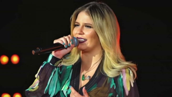 Bolsonaro lamenta morte de Marília Mendonça: 'Uma das maiores artistas de sua geração'