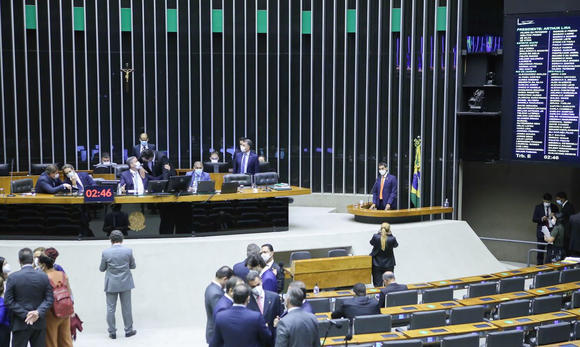 Câmara aprova PEC dos Precatórios com inclusão do parcelamento das dívidas previdenciárias