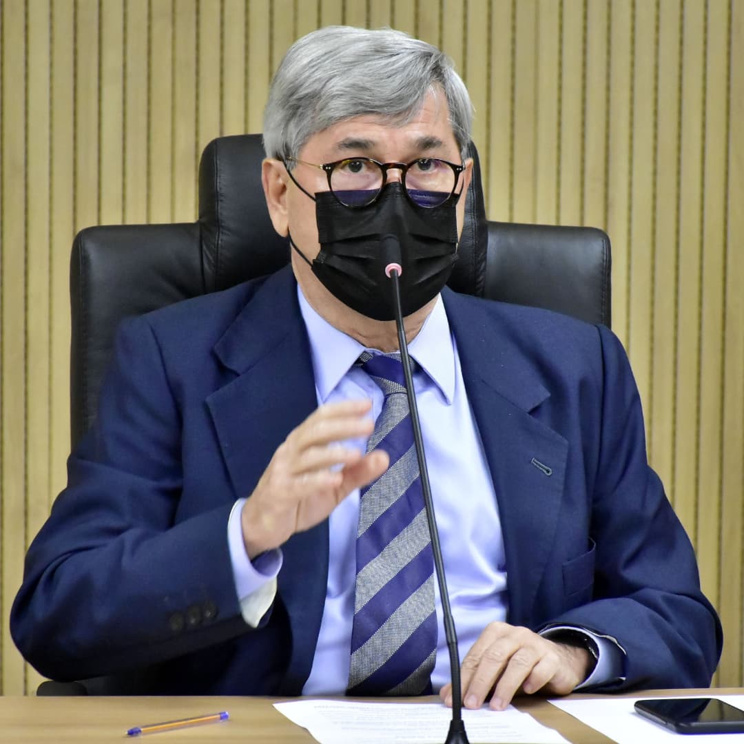 Caos: idoso espera cirurgia no RN há dois anos com protése de quadril e parafusos soltos no corpo