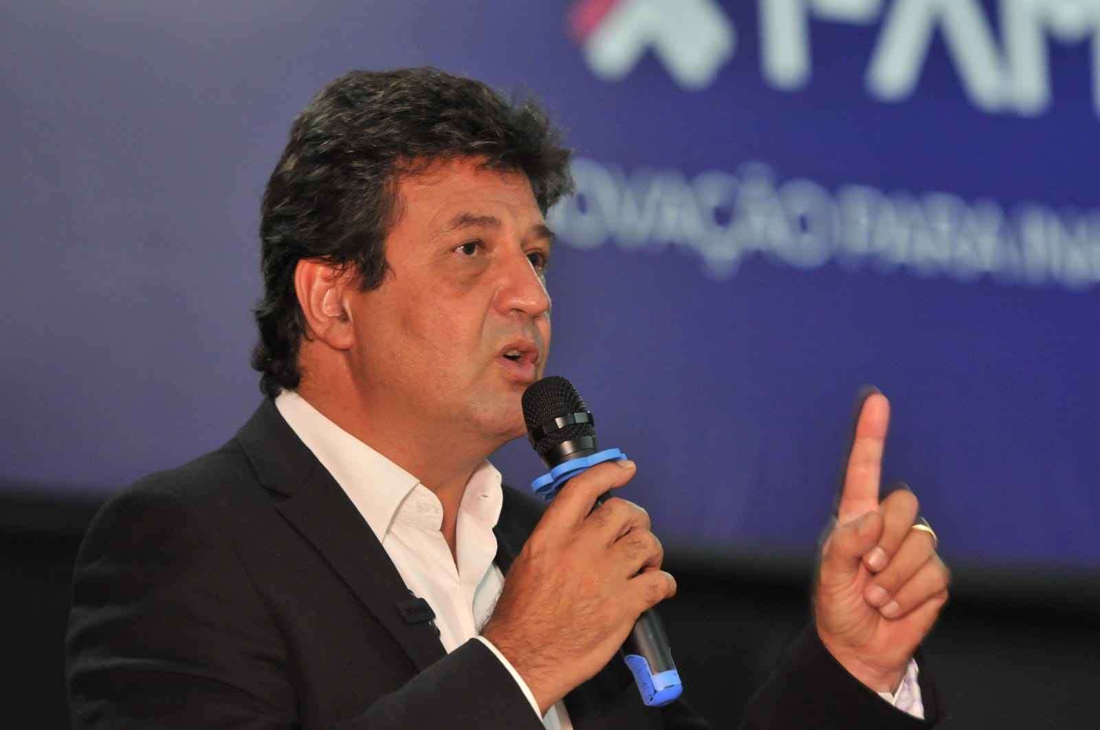 União Brasil não apoiará Bolsonaro ou Lula, diz Mandetta sobre 2022