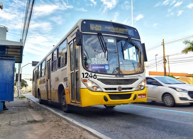 Motorista de ônibus chega em delegacia chorando após ser assaltado pela 5ª vez em Natal