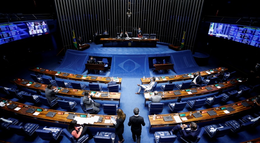 Senado aprova PEC dos Precatórios em dois turnos; texto volta para a Câmara
