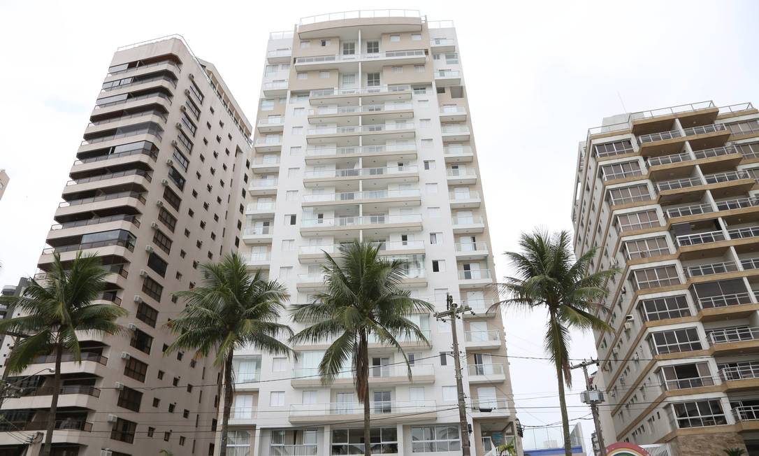 MP opina por arquivar denúncia contra Lula no caso tríplex do Guarujá por "prescrição dos crimes"