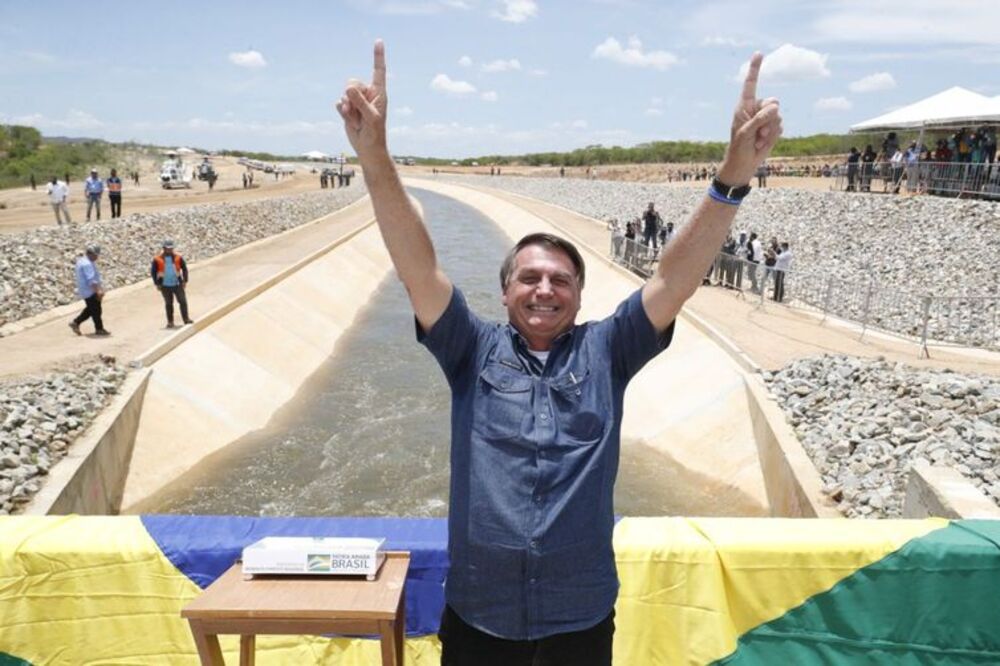 Bolsonaro deve vir ao RN na chegada das águas do São Francisco