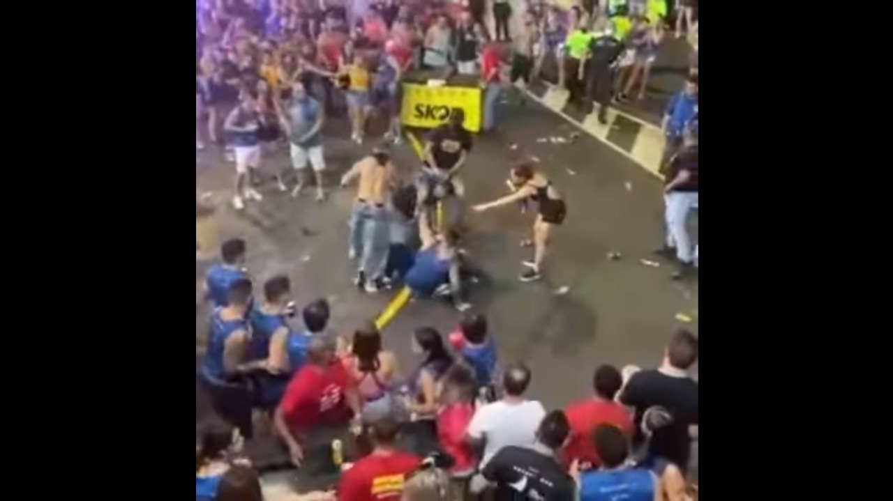 Vídeo mostra pancadaria no primeiro dia de Carnatal; ASSISTA