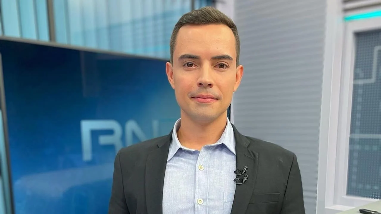 Irritado com excesso de funções, apresentador da Inter TV Cabugi pede demissão, afirma colunista