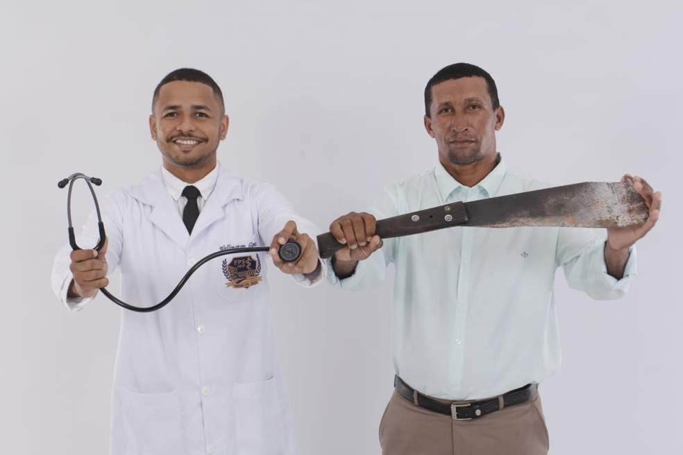 Formado em medicina, filho de cortador de cana surpreende ao dizer o que vai fazer com o 1º salário