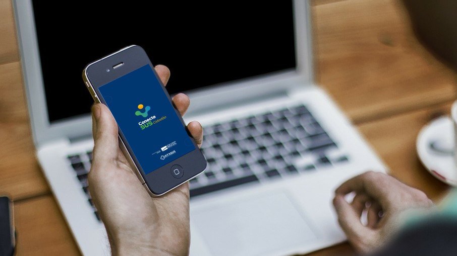 Em nova previsão, Queiroga diz que Conecte SUS deve voltar até quarta