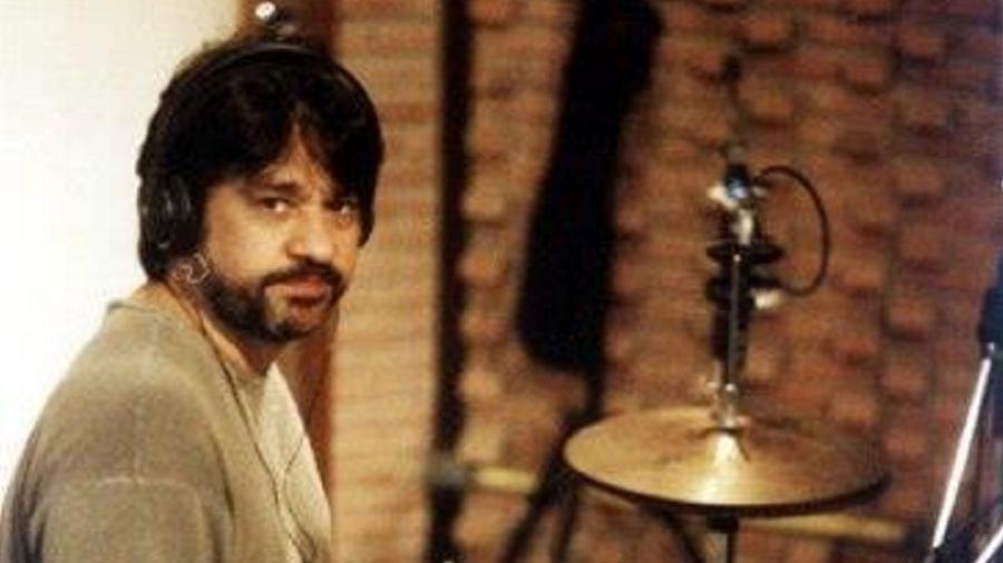 Fundador e primeiro baterista de banda brasileira de sucesso morre aos 60 anos