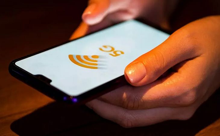 Anatel divulga lista de celulares compatíveis com 5G no Brasil; confira