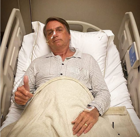 Bolsonaro publica foto do hospital e fala sobre seu estado de saúde