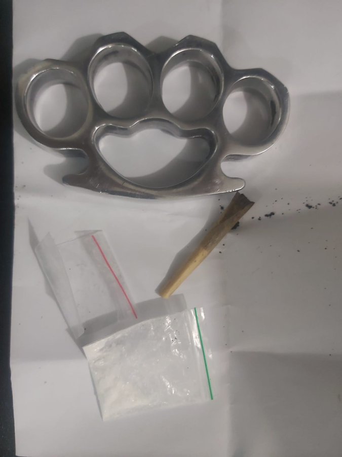 Polícia Militar apreende soco inglês e drogas durante jogo do ABC